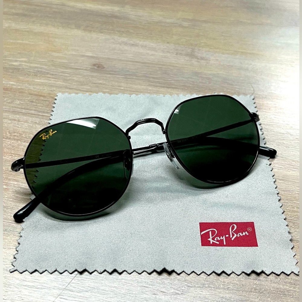 Ray-Ban Jack Sunglasses / EXTRA POLARIZED LENSES- EUC